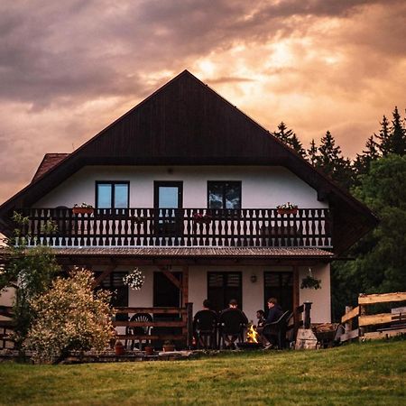 Apartmány Ve Mlejně Cachrov Exterior foto