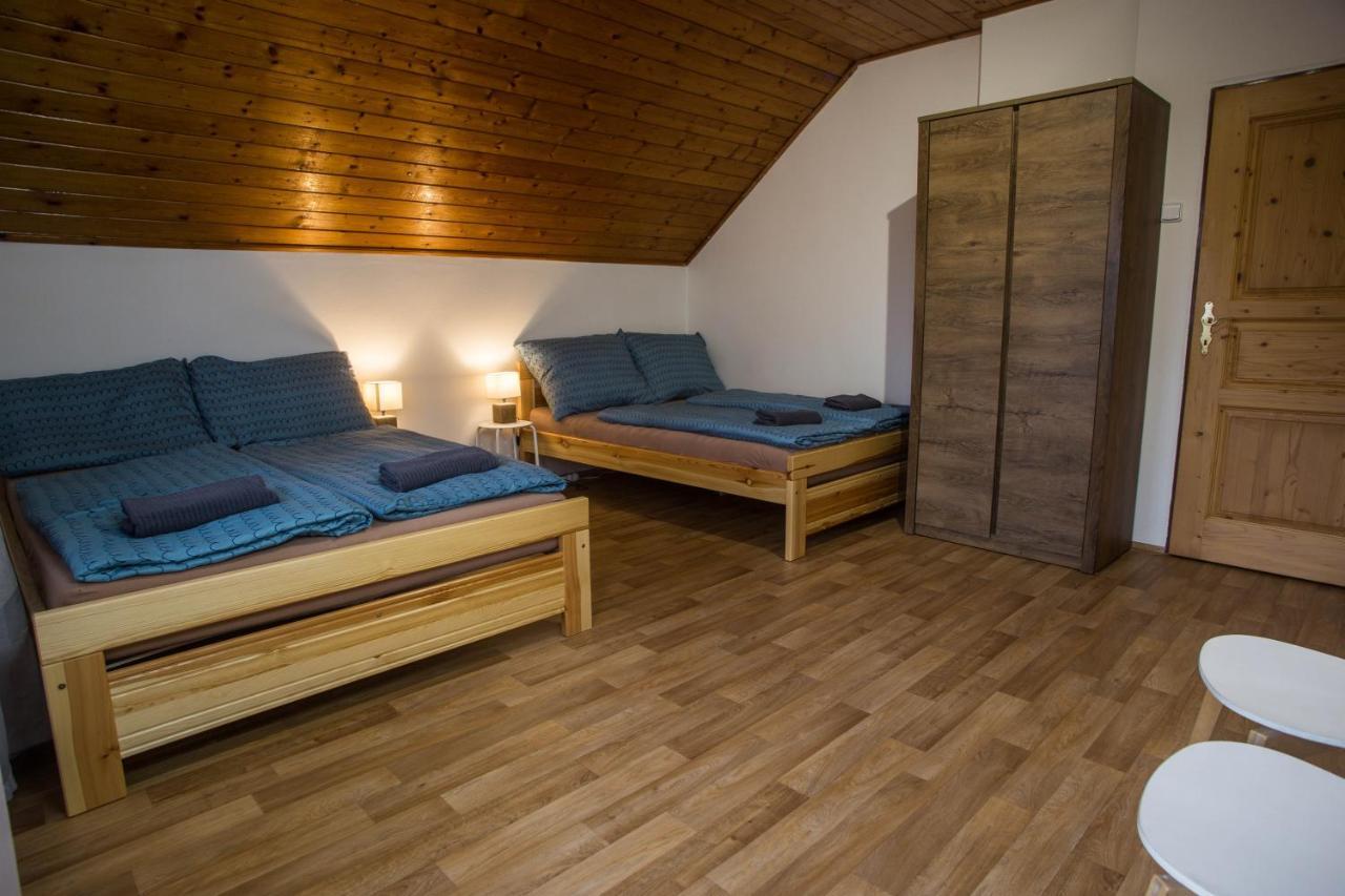 Apartmány Ve Mlejně Cachrov Exterior foto