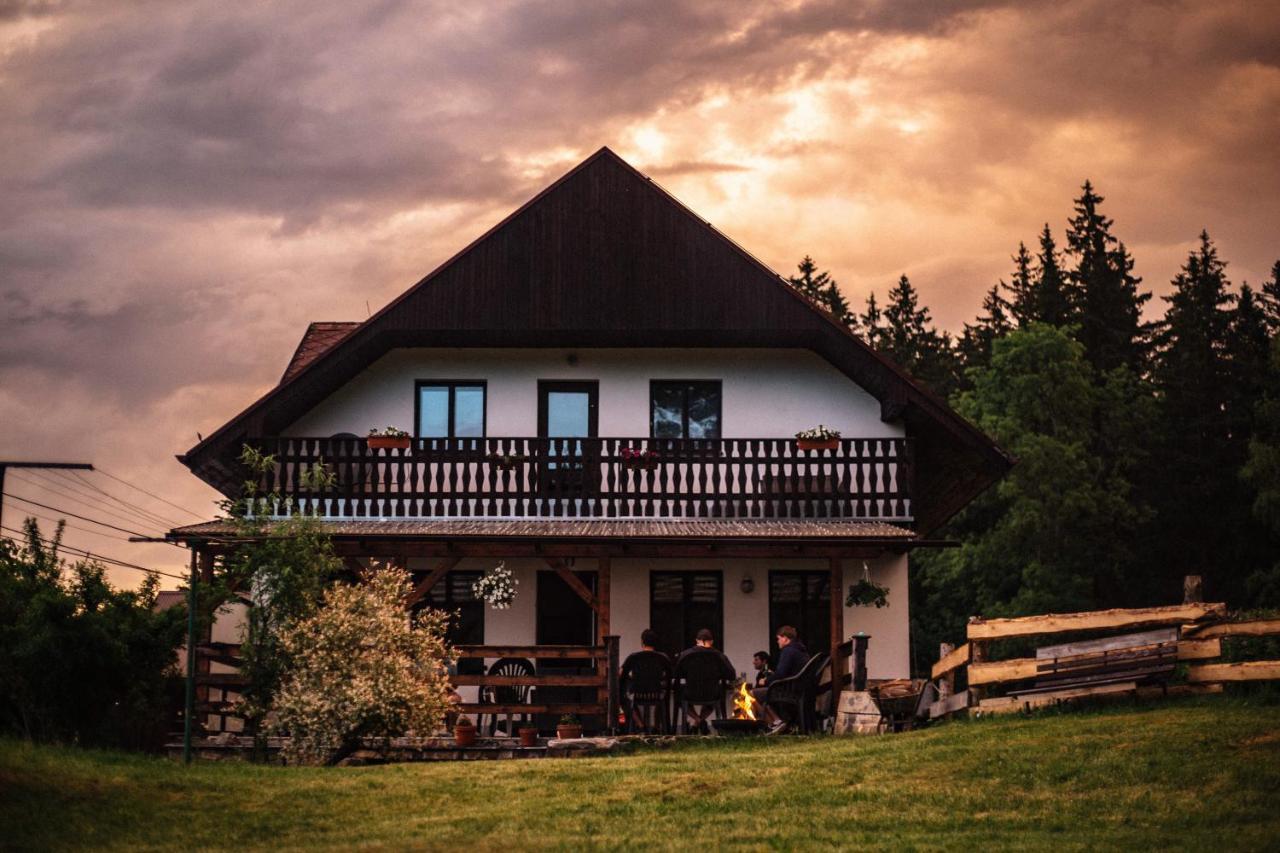 Apartmány Ve Mlejně Cachrov Exterior foto