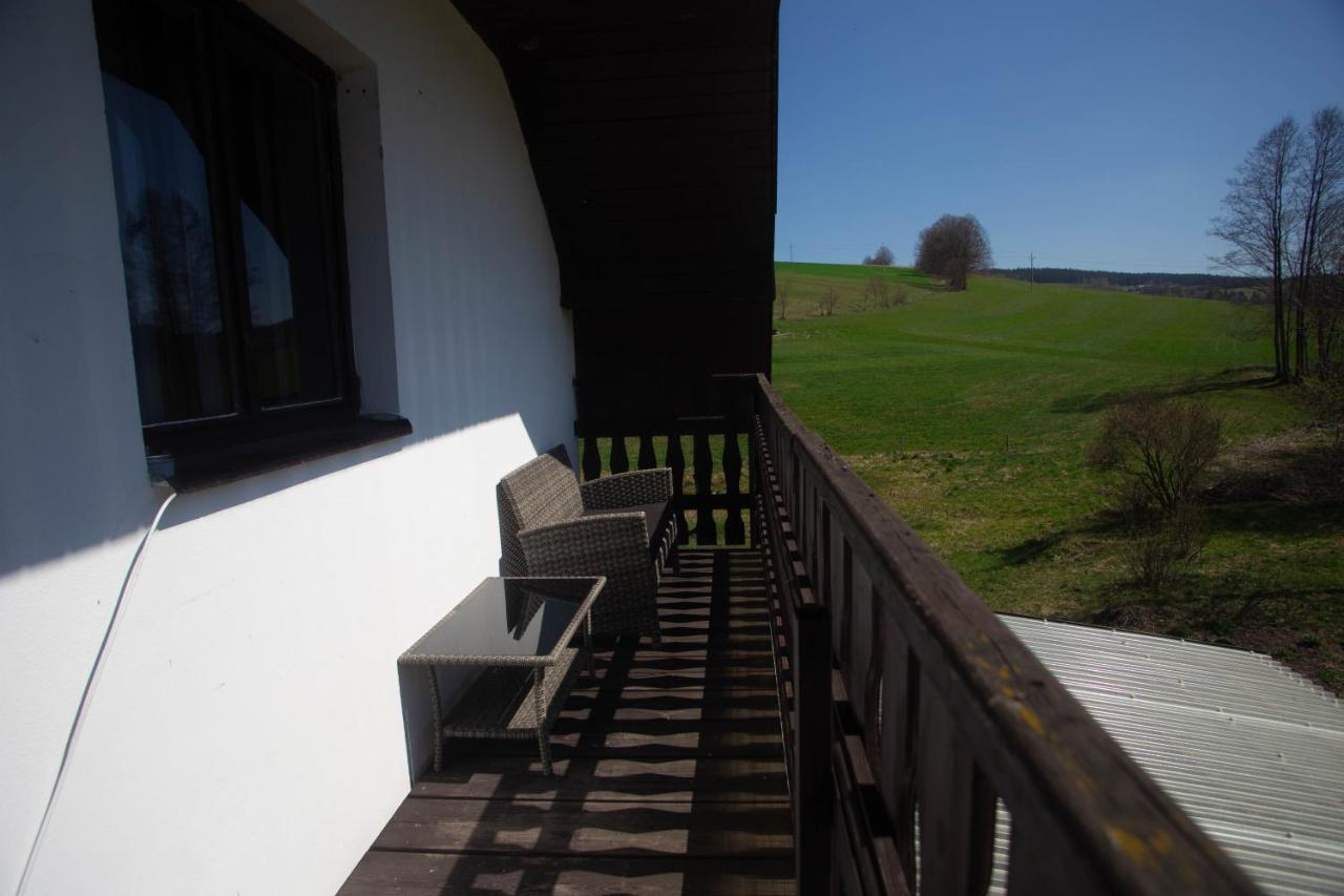 Apartmány Ve Mlejně Cachrov Exterior foto