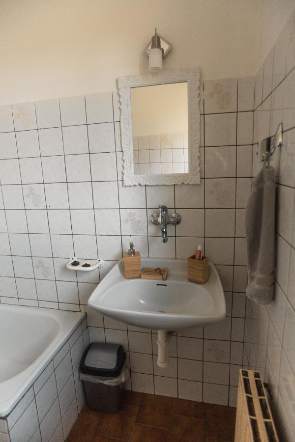 Apartmány Ve Mlejně Cachrov Exterior foto