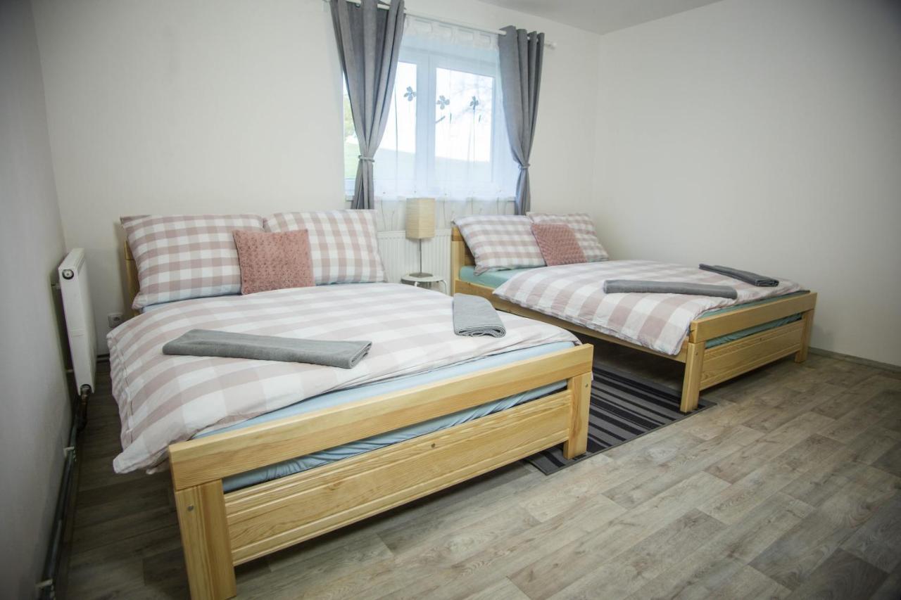 Apartmány Ve Mlejně Cachrov Exterior foto